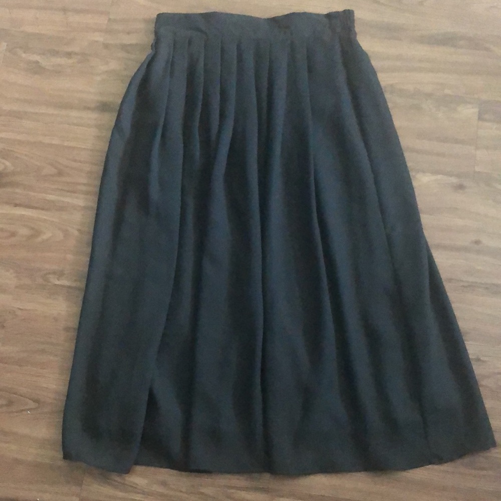 Vintage Black Chiffon Pleated Lined Pull-on Skirt Size 12 - Picture 10 of 13